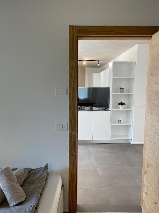 Api Tenna Apartments Glicine 1 Exteriör bild